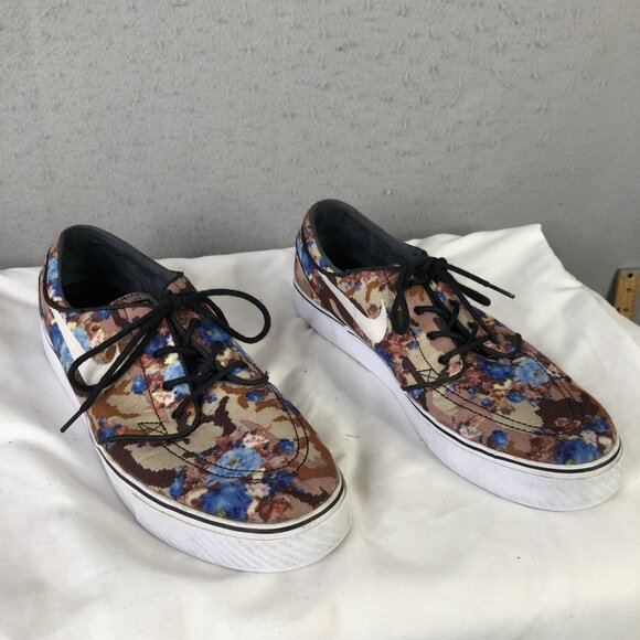 nike stefan janoski size 12